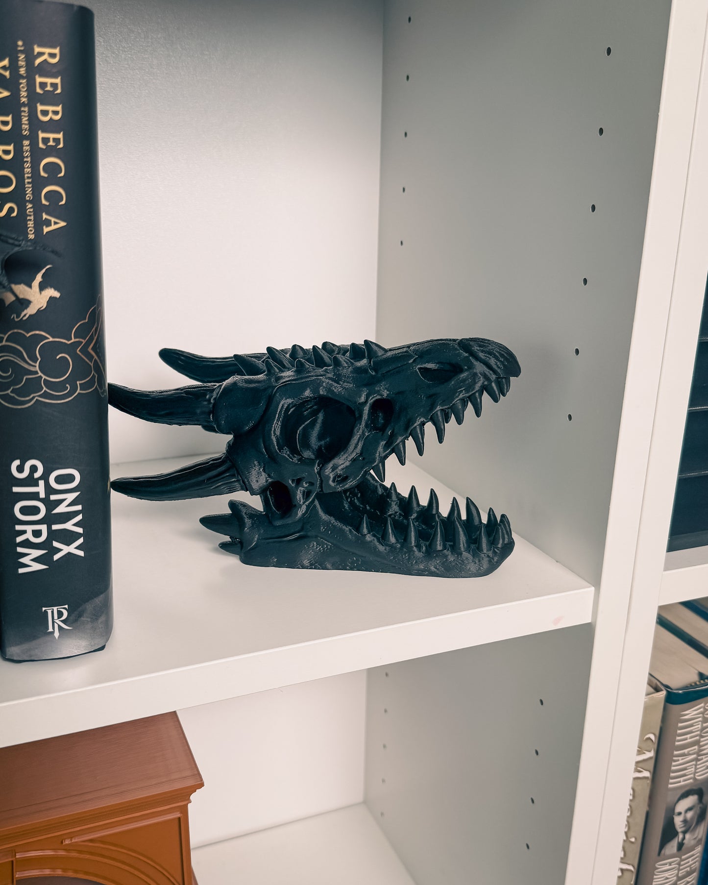 Bookend | Dragon Skull Bookshelf Bookend/Display