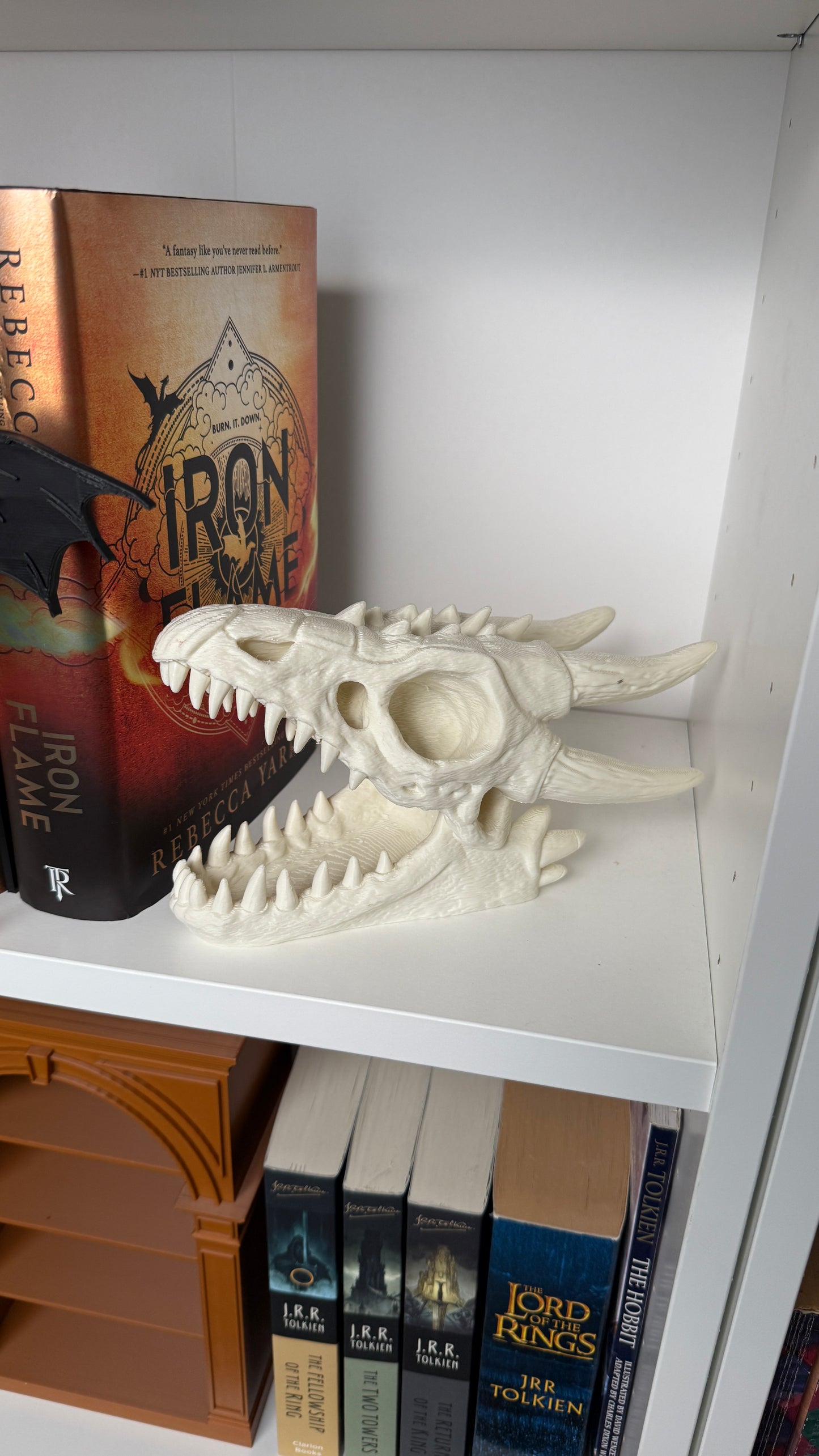 Bookend | Dragon Skull Bookshelf Bookend/Display