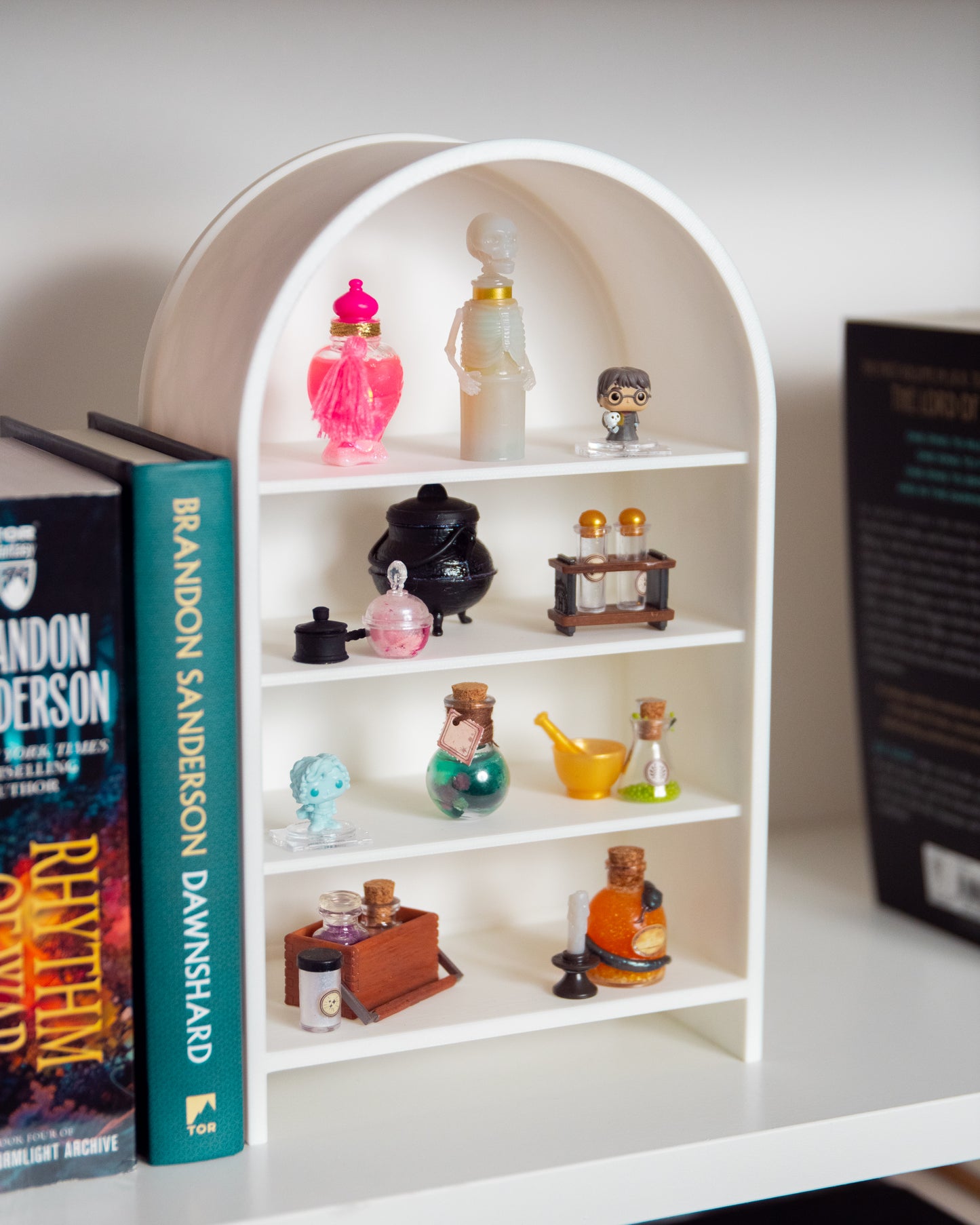 Arched Bookshelf Bookend
