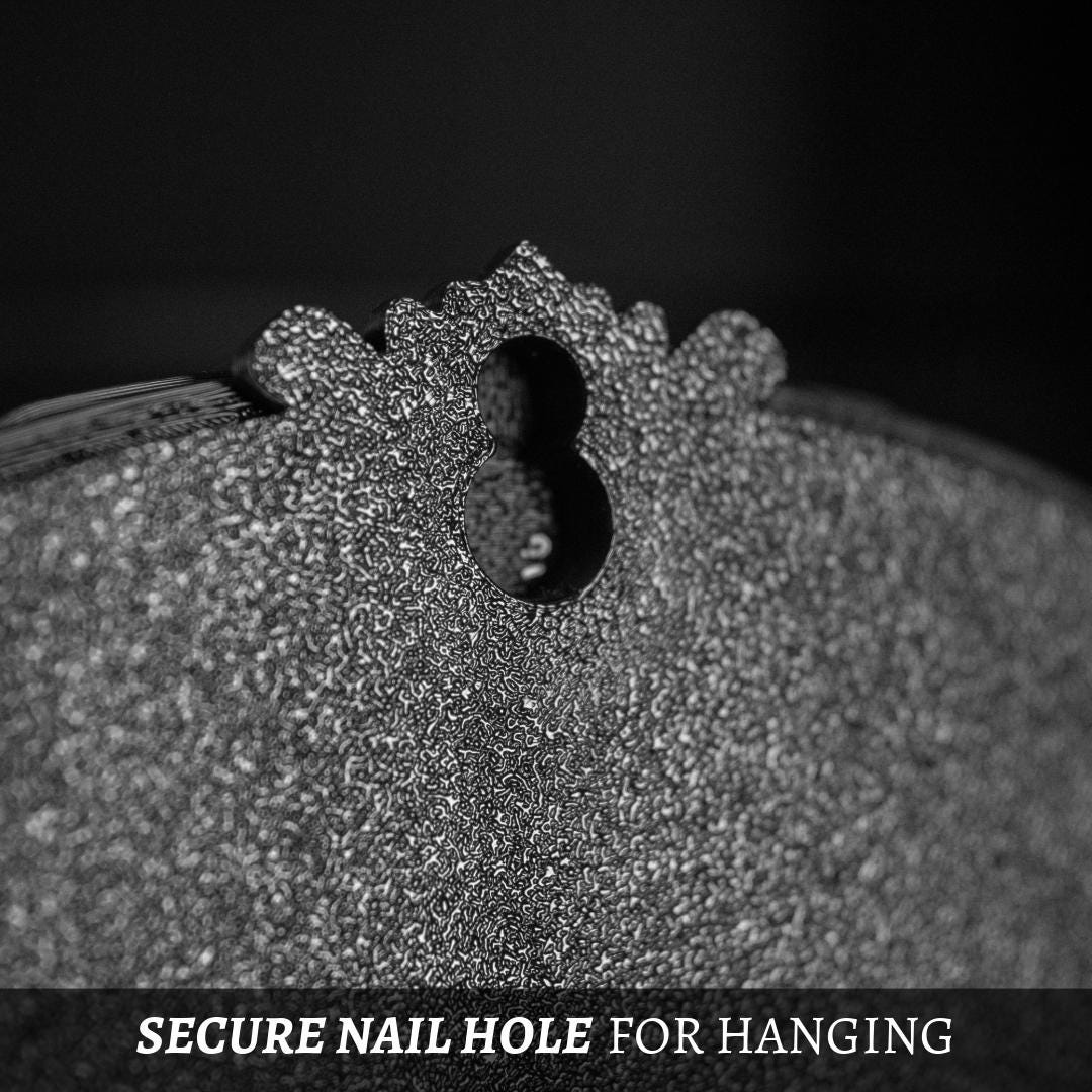 3D Printed Halloween Ghost Wall Hanging: Gothic Haunted House Decor